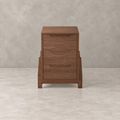 Dalenor Tall Pedestal | 3 Drawer