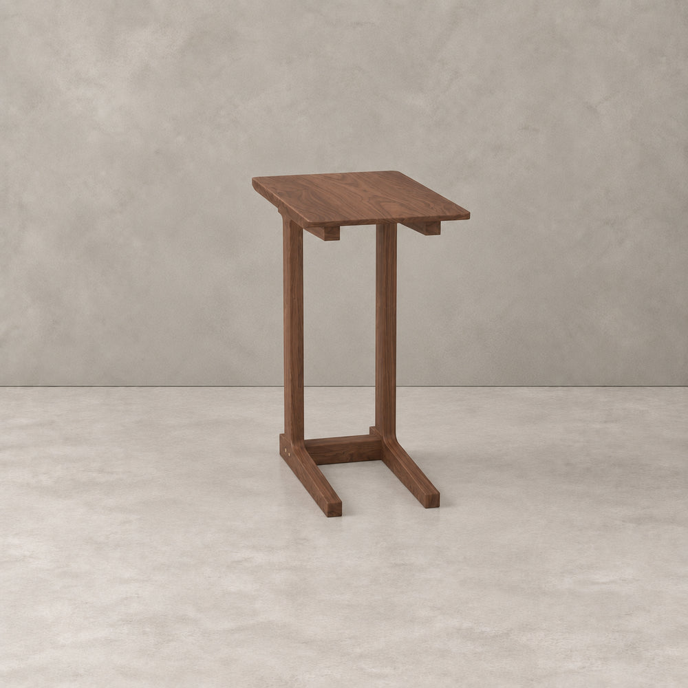 Dalenor Side Table